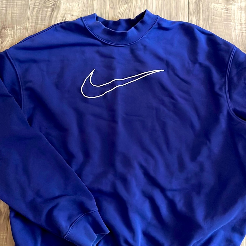 Nike crewneck